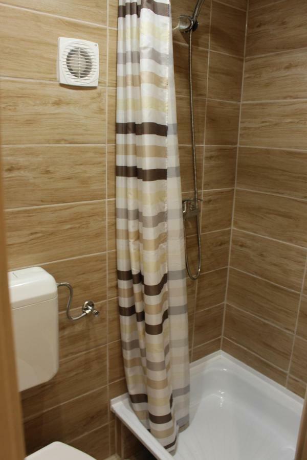 White Stone Apartman Hajduszoboszlo Exterior photo